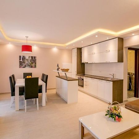 Apartmani Matej Kotor Exteriör bild
