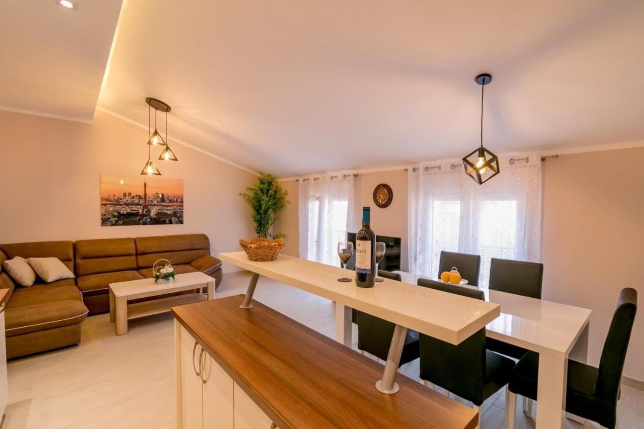 Apartmani Matej Kotor Exteriör bild