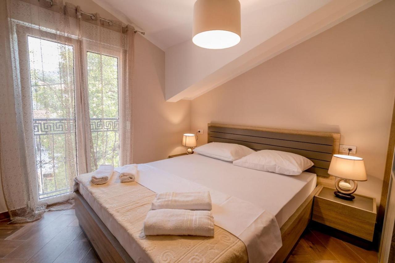 Apartmani Matej Kotor Exteriör bild