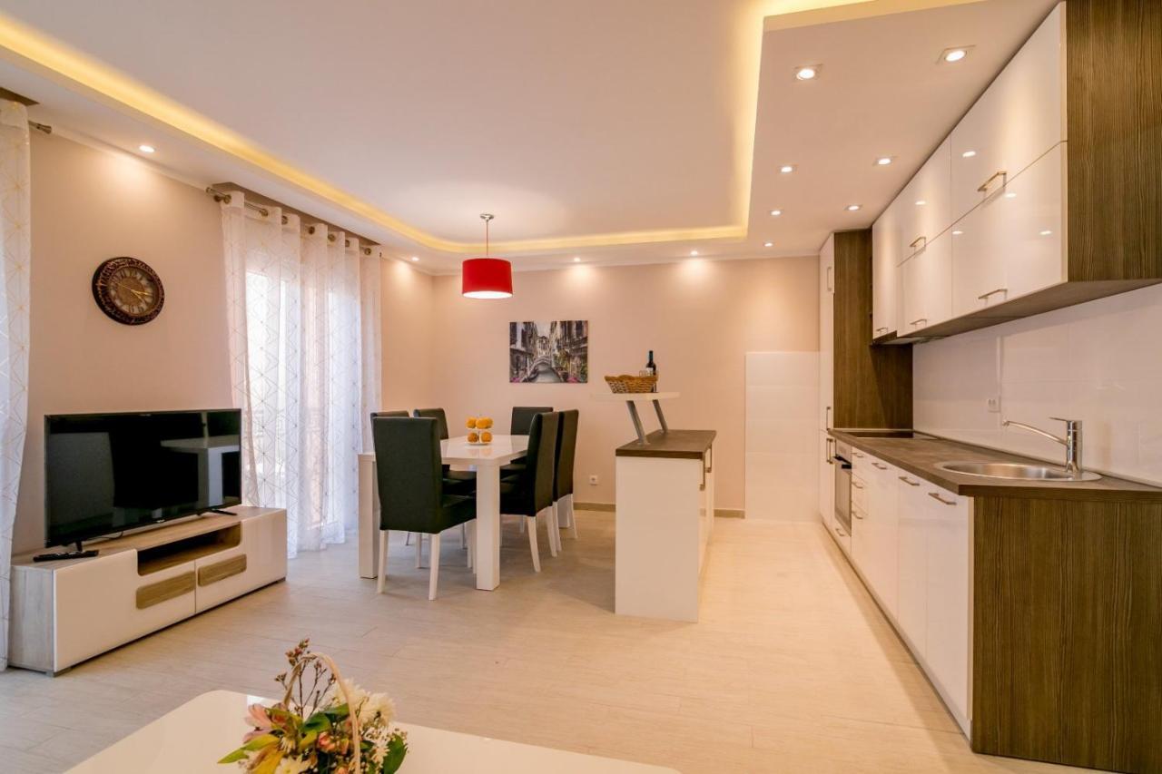 Apartmani Matej Kotor Exteriör bild