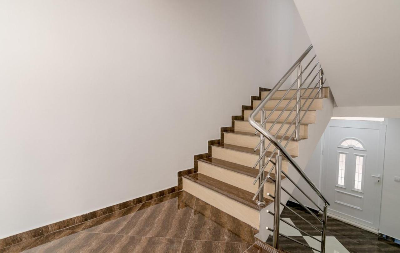 Apartmani Matej Kotor Exteriör bild