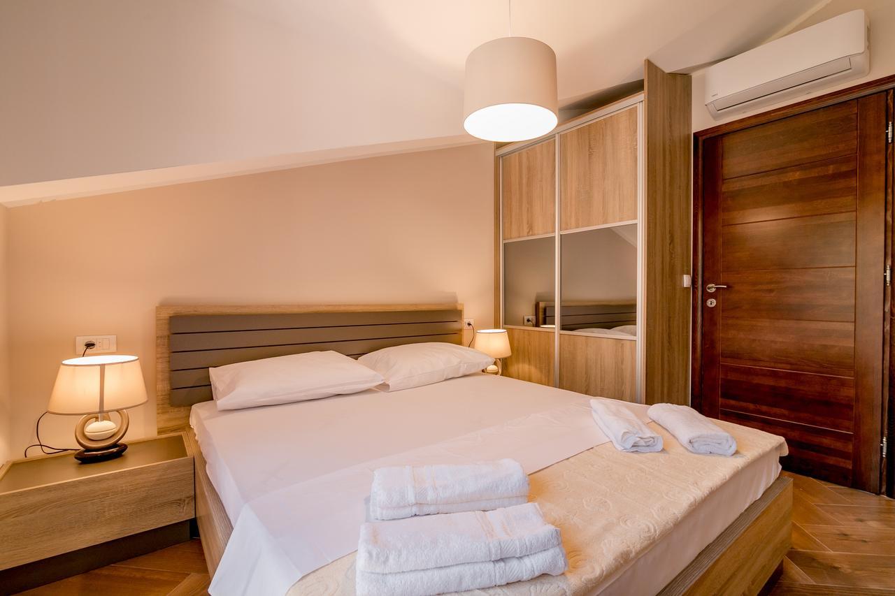 Apartmani Matej Kotor Exteriör bild